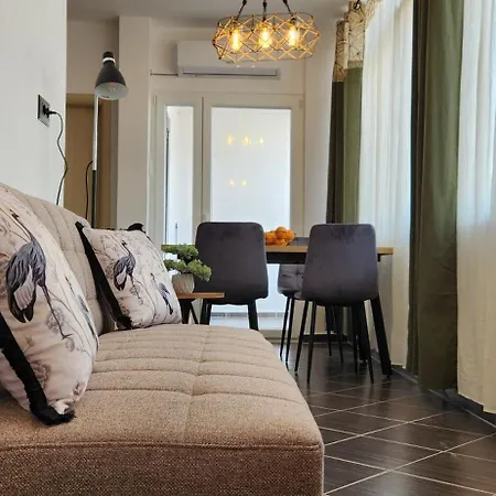 Apartment Tropic